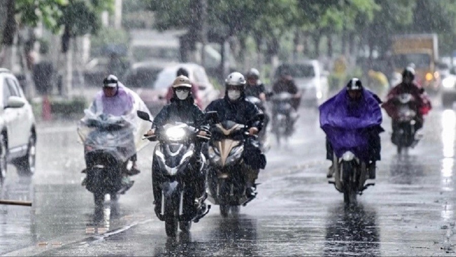 Dự báo mưa kéo dài hết đêm 6/8