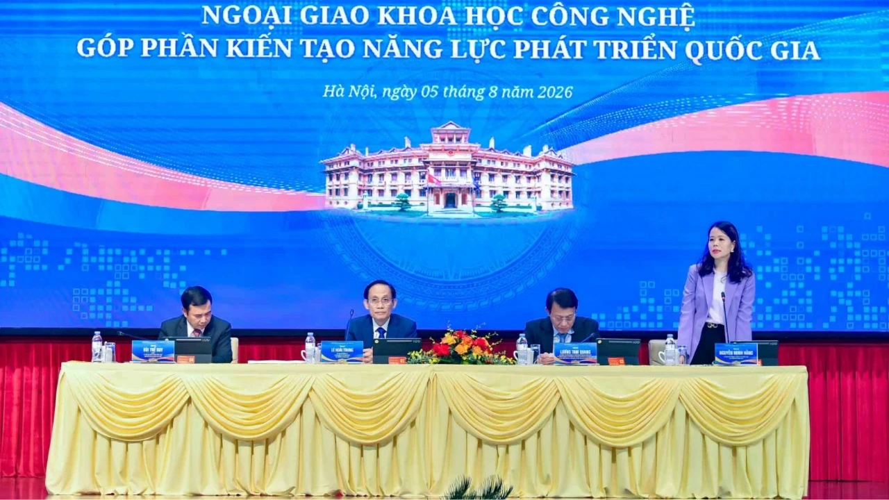 Ngoại giao khoa học công nghệ kiến tạo phát triển đất nước