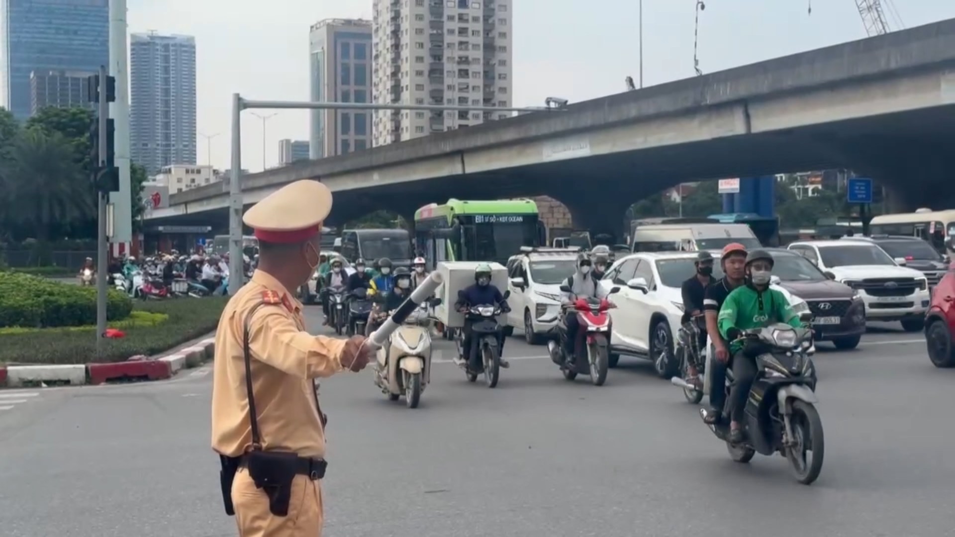 Bảo đảm an toàn giao thông tại nút giao trọng điểm