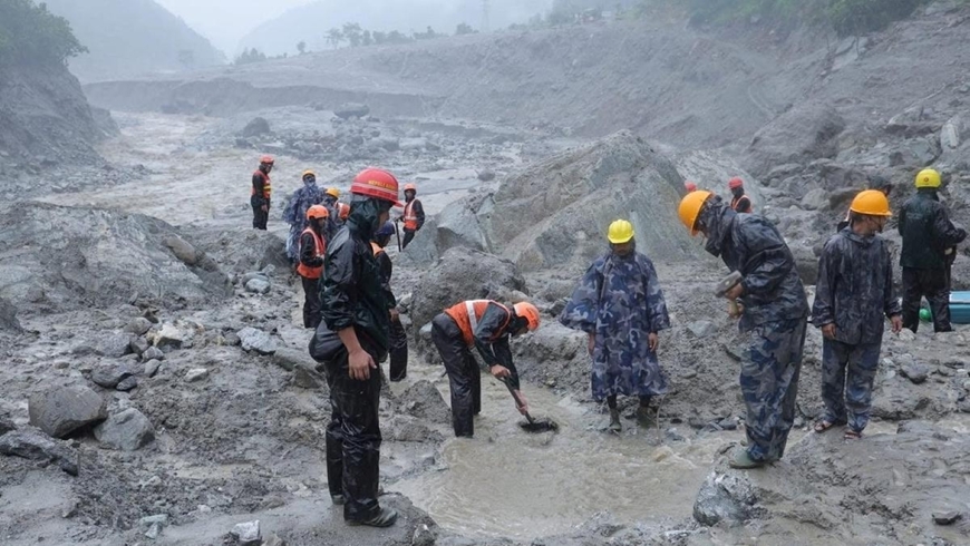 Địa hình cản trở công tác cứu hộ tại Nepal