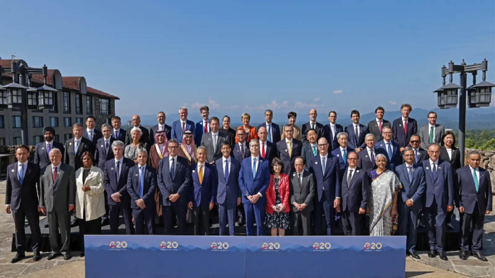 Nga trở lại hội nghị G20, châu Âu phản ứng