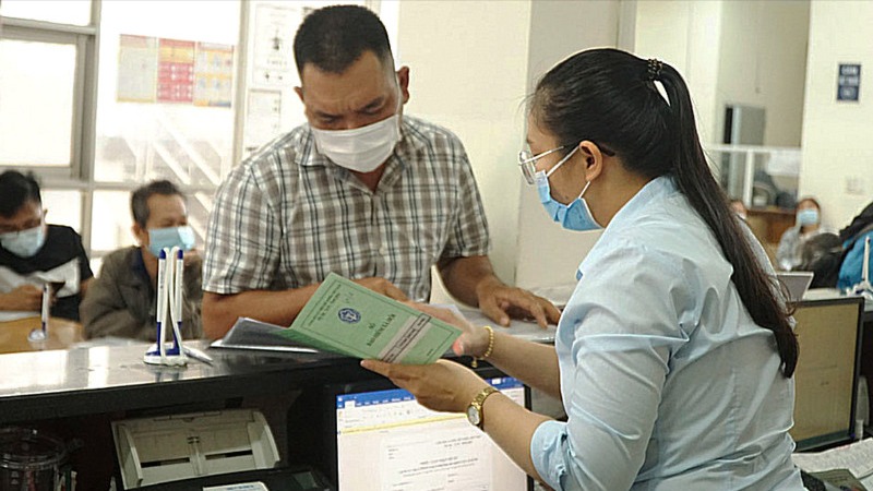 Từ ngày 1/9 dùng số căn cước công dân để thay mã số BHXH