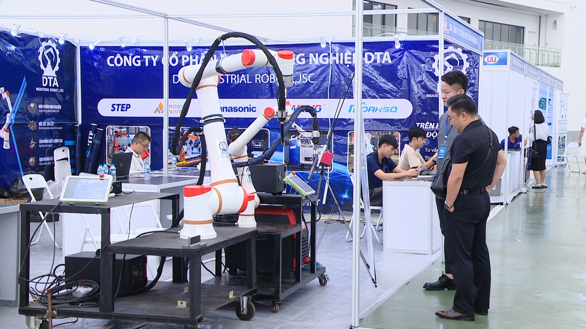 Thúc đẩy kết nối doanh nghiệp công nghiệp Hà Nội