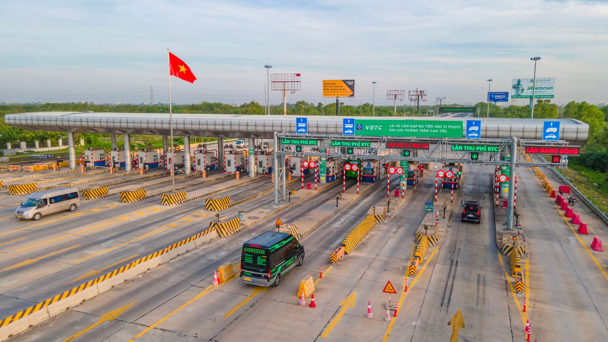Hơn 7,9 triệu phương tiện tham gia dịch vụ thu phí không dừng