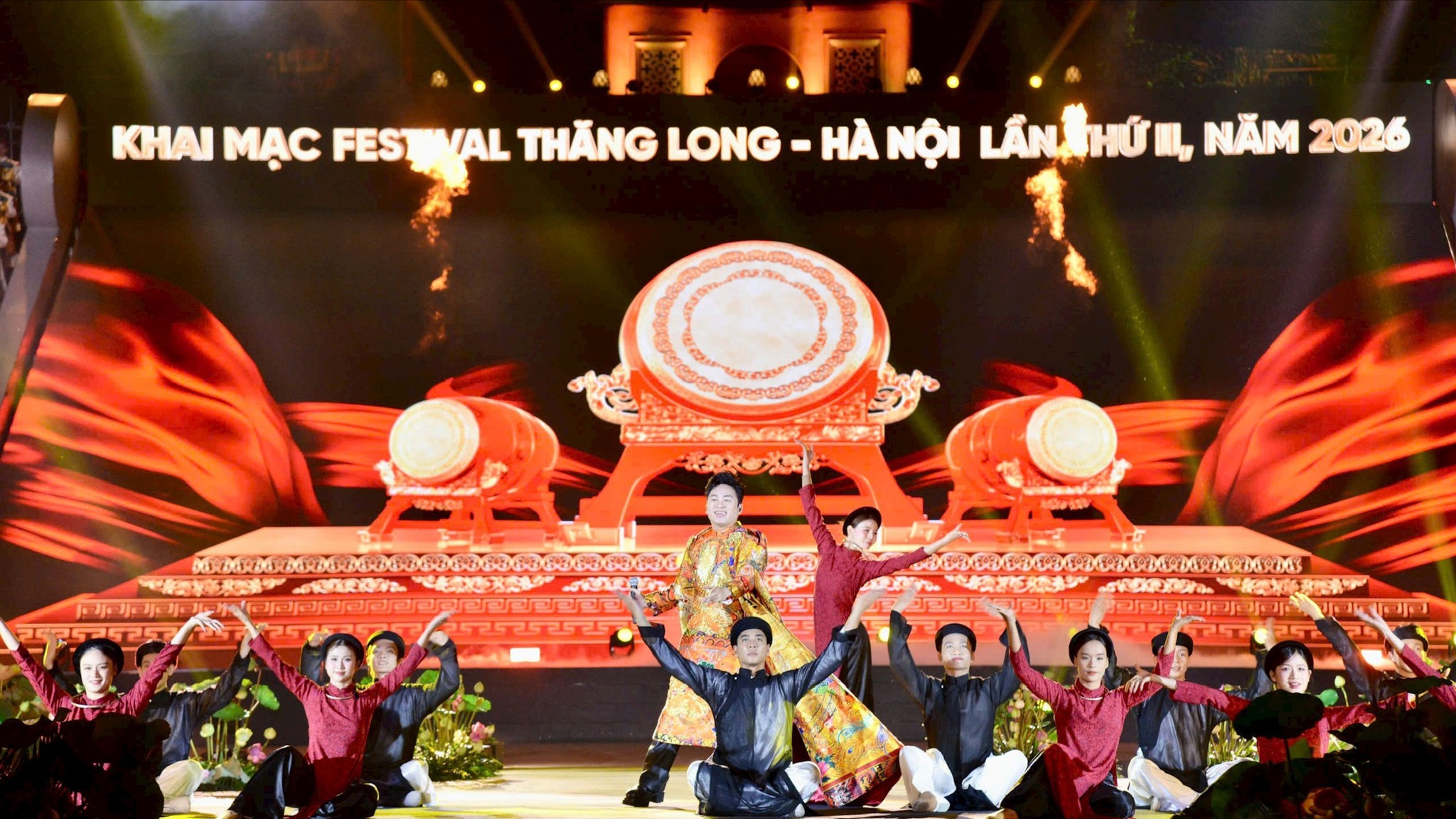 Ấn tượng đêm khai mạc Festival Thăng Long – Hà Nội