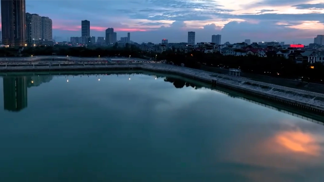 Hoàng hôn trên hồ Đồng Bông 2