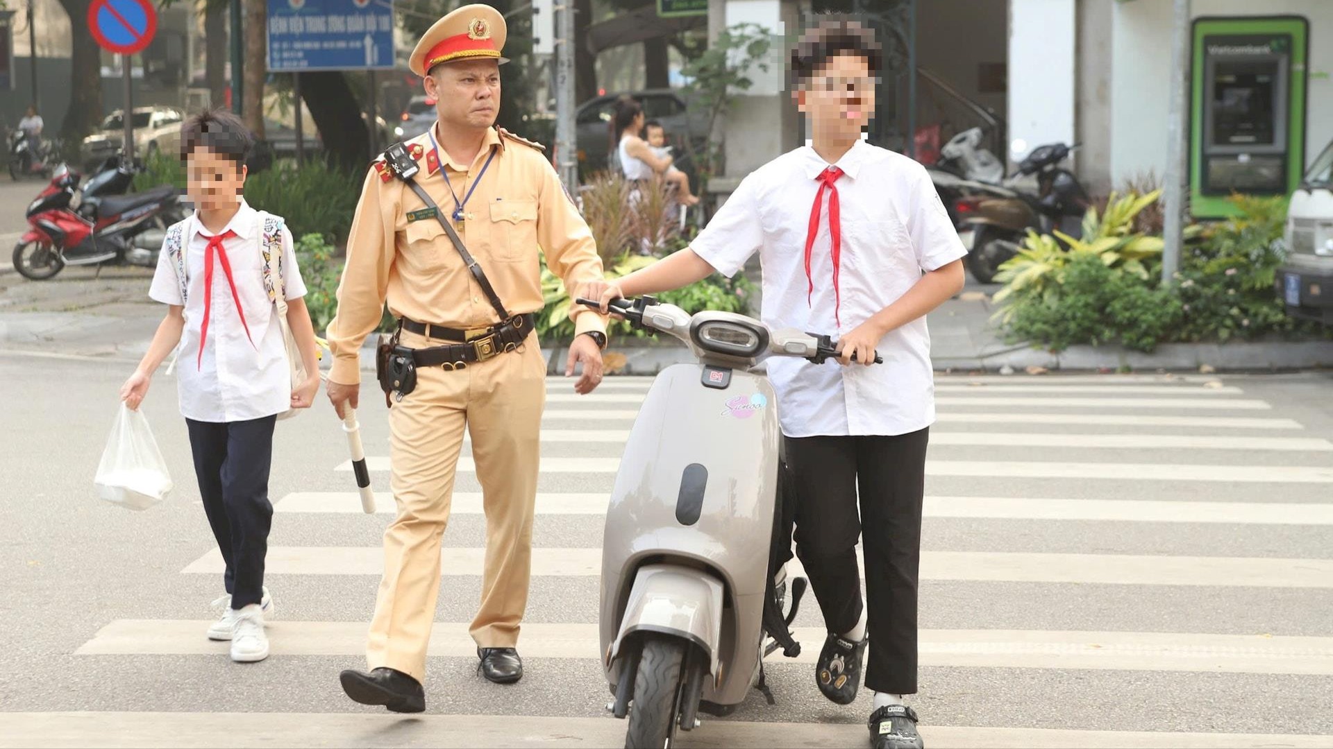 Xử lý các trường hợp học sinh vi phạm giao thông