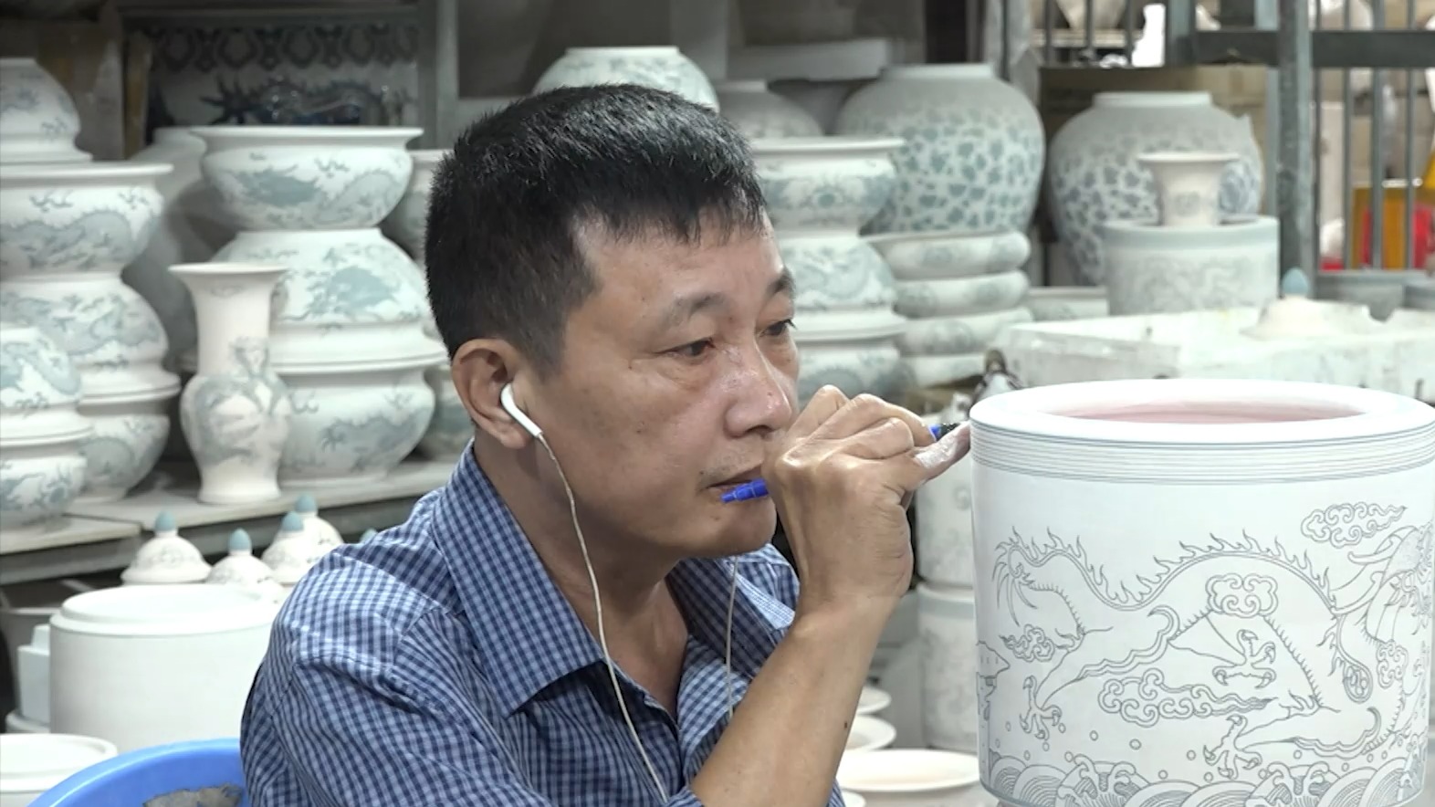 Chính sách của Hà Nội tạo đà để doanh nghiệp đầu tư vào sản xuất xanh | Phóng sự | 15/09/2026
