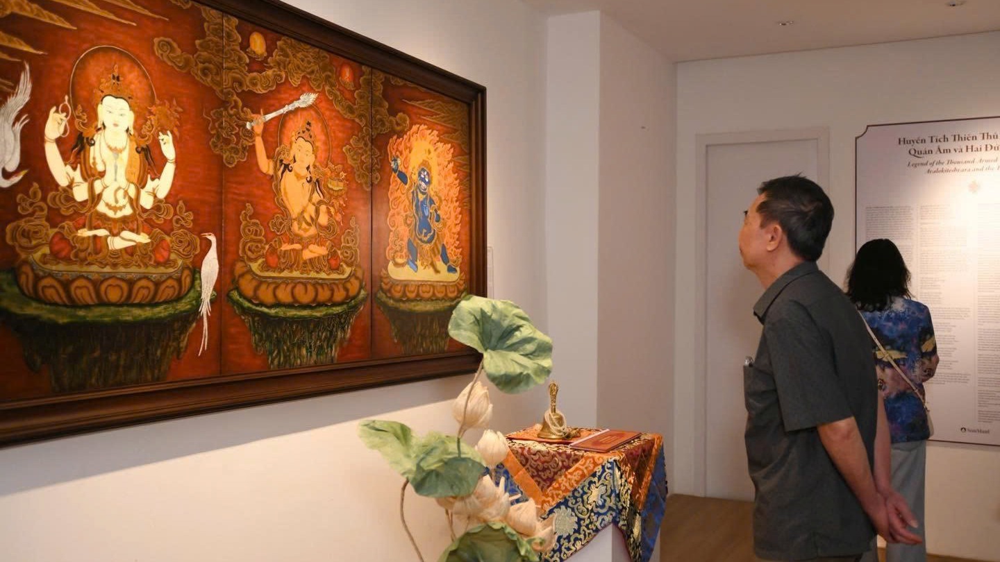 Triển lãm sơn mài truyền thống 'Ngọc Sáng trong son'
