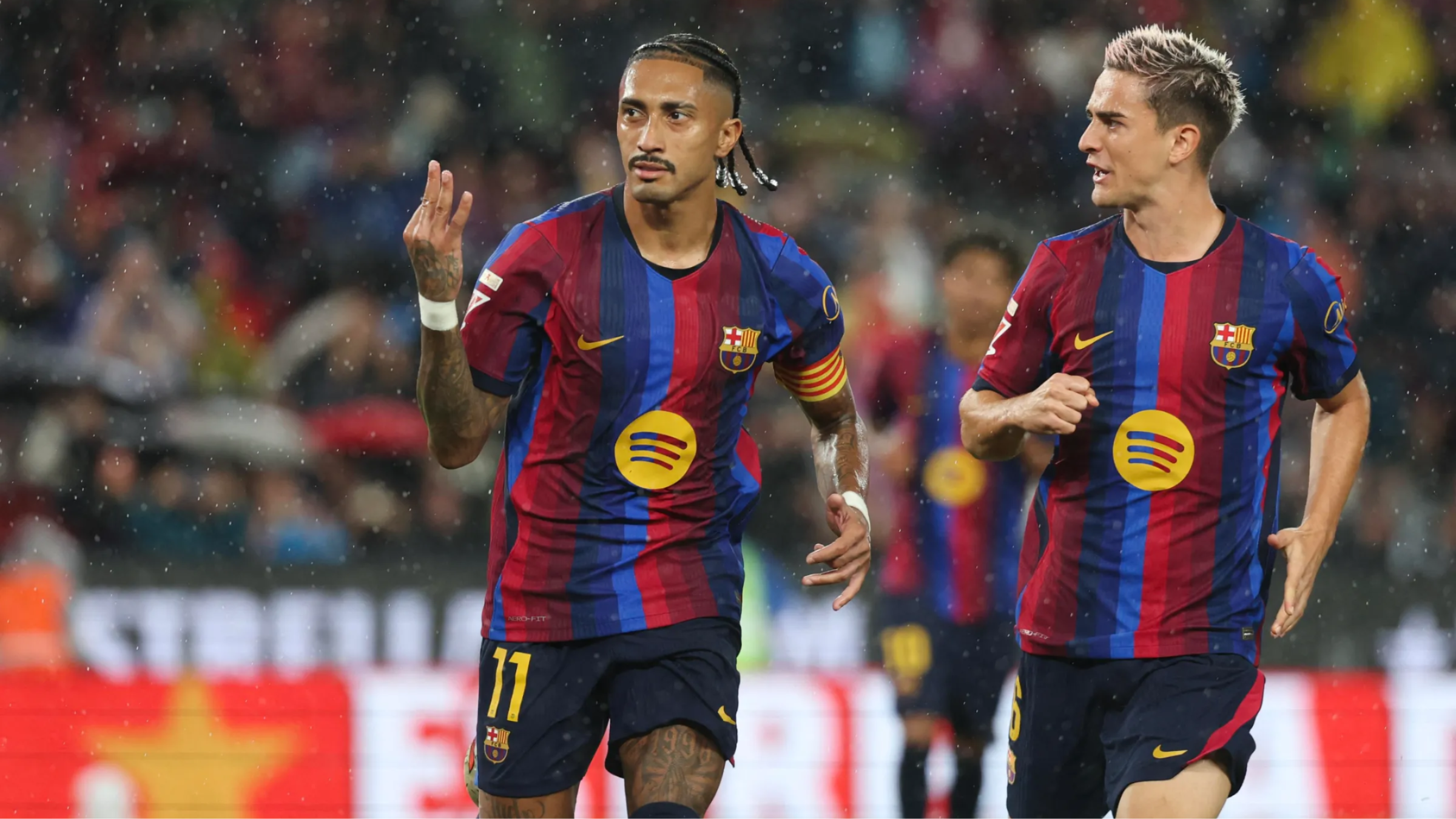 Barcelona duy trì mạch thắng