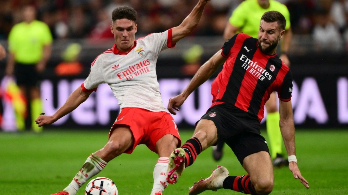 HLV Ruben Amorim nhận thất bại đầu tiên với AC Milan