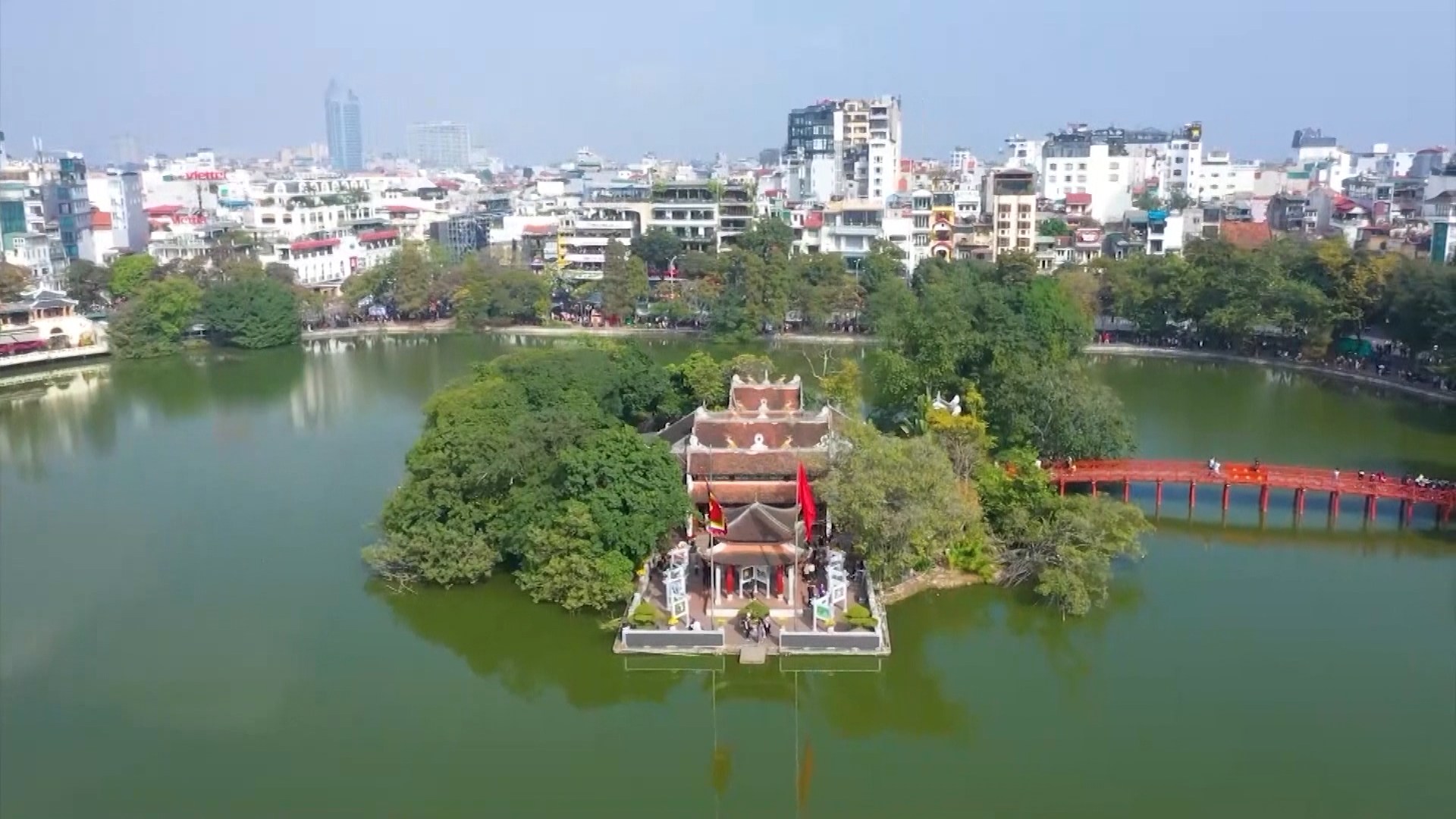 Tạo lập không gian biểu tượng cho khu vực hồ Gươm