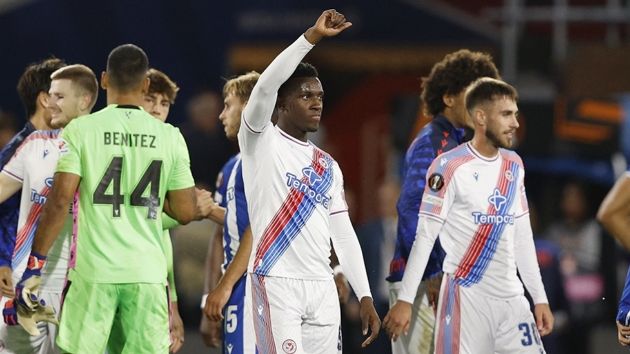 Crystal Palace thắng lớn ở Europa League