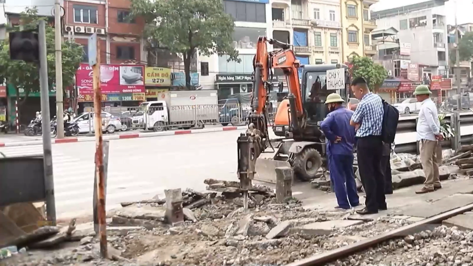 Đề xuất tổ chức lại các hành lang đường sắt qua Hà Nội