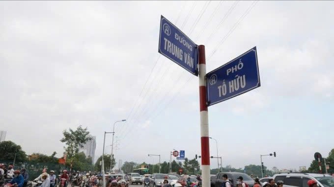 Điều chỉnh tổ chức giao thông tại nút giao Tố Hữu - Trung Thư 