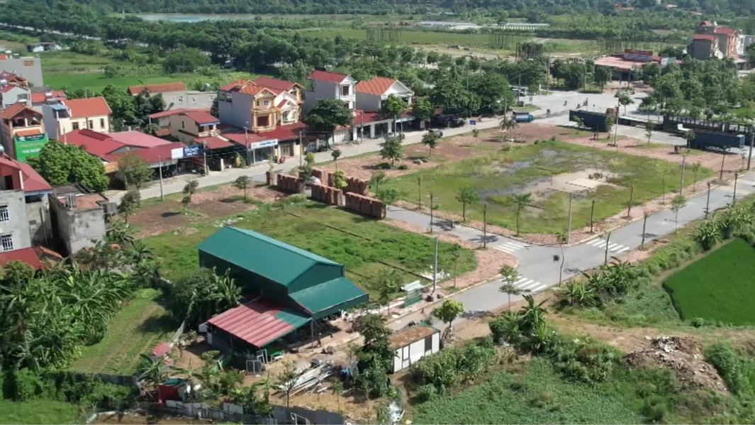 Xã Mê Linh tạm dừng thủ tục đất đai trong phạm vi quy hoạch
