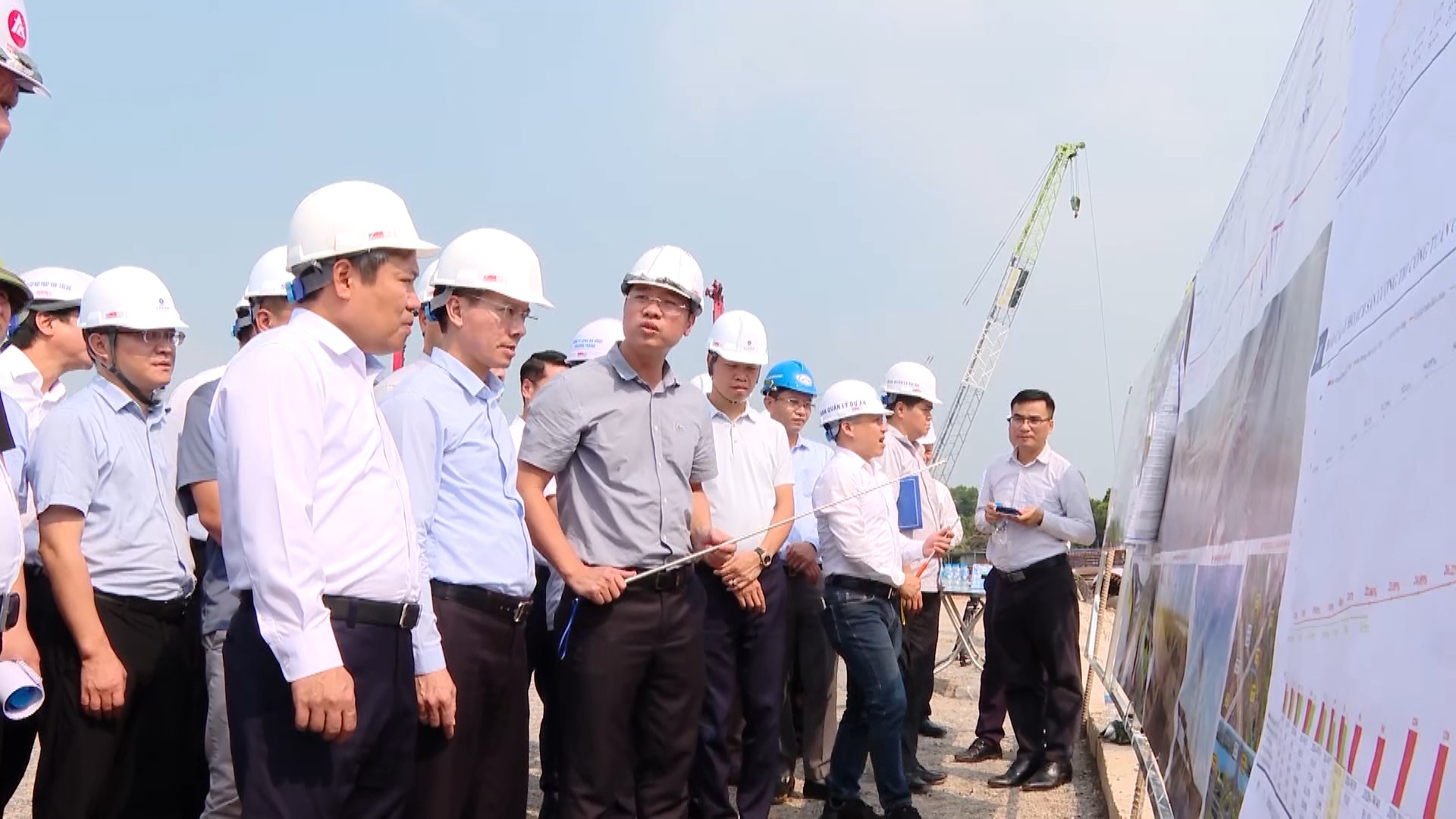 Tuyệt đối không để có mặt bằng nhưng nhà thầu triển khai chậm