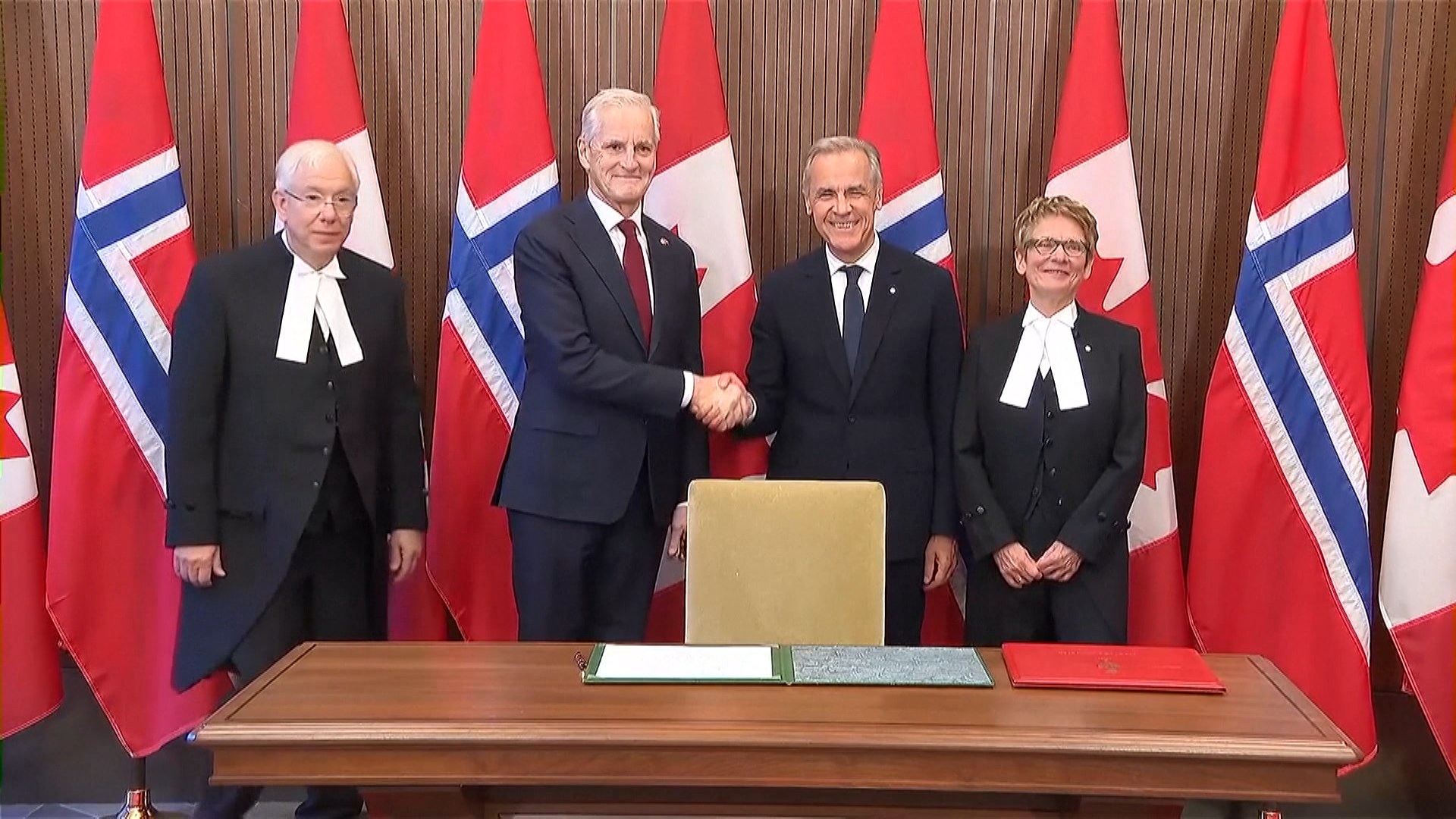 Canada và Na Uy tăng cường hợp tác Bắc Cực và quốc phòng