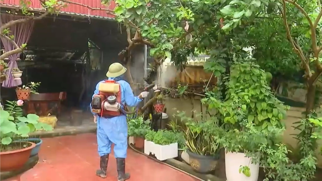 Tăng cường phòng chống sốt xuất huyết sau mưa lũ