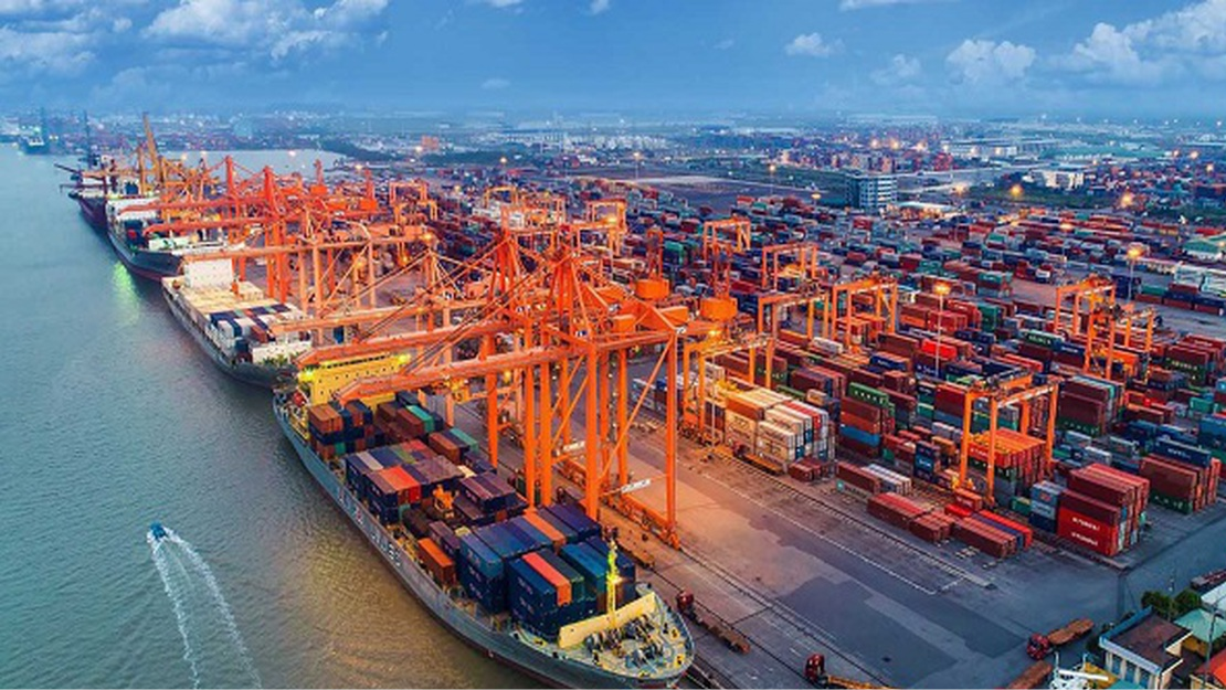 ADB nâng dự báo tăng trưởng châu Á lên 5%