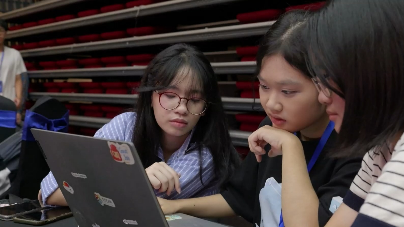 Khi người trẻ kiến tạo vượt thời gian | Công nghệ và đời sống | 24/09/2026