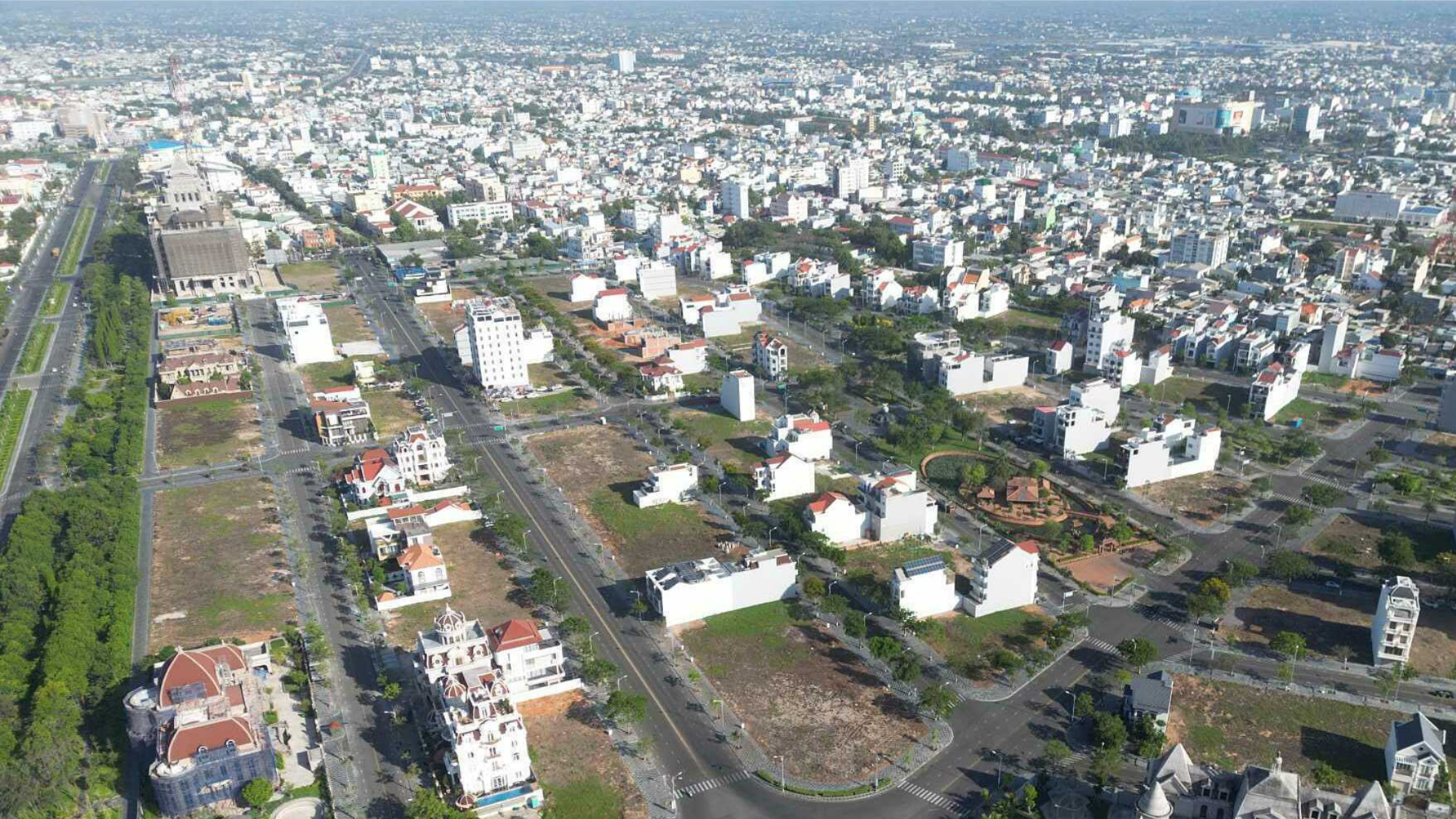 Đề xuất thu đặt cọc mua nhà ngay từ lúc dự án khởi công
