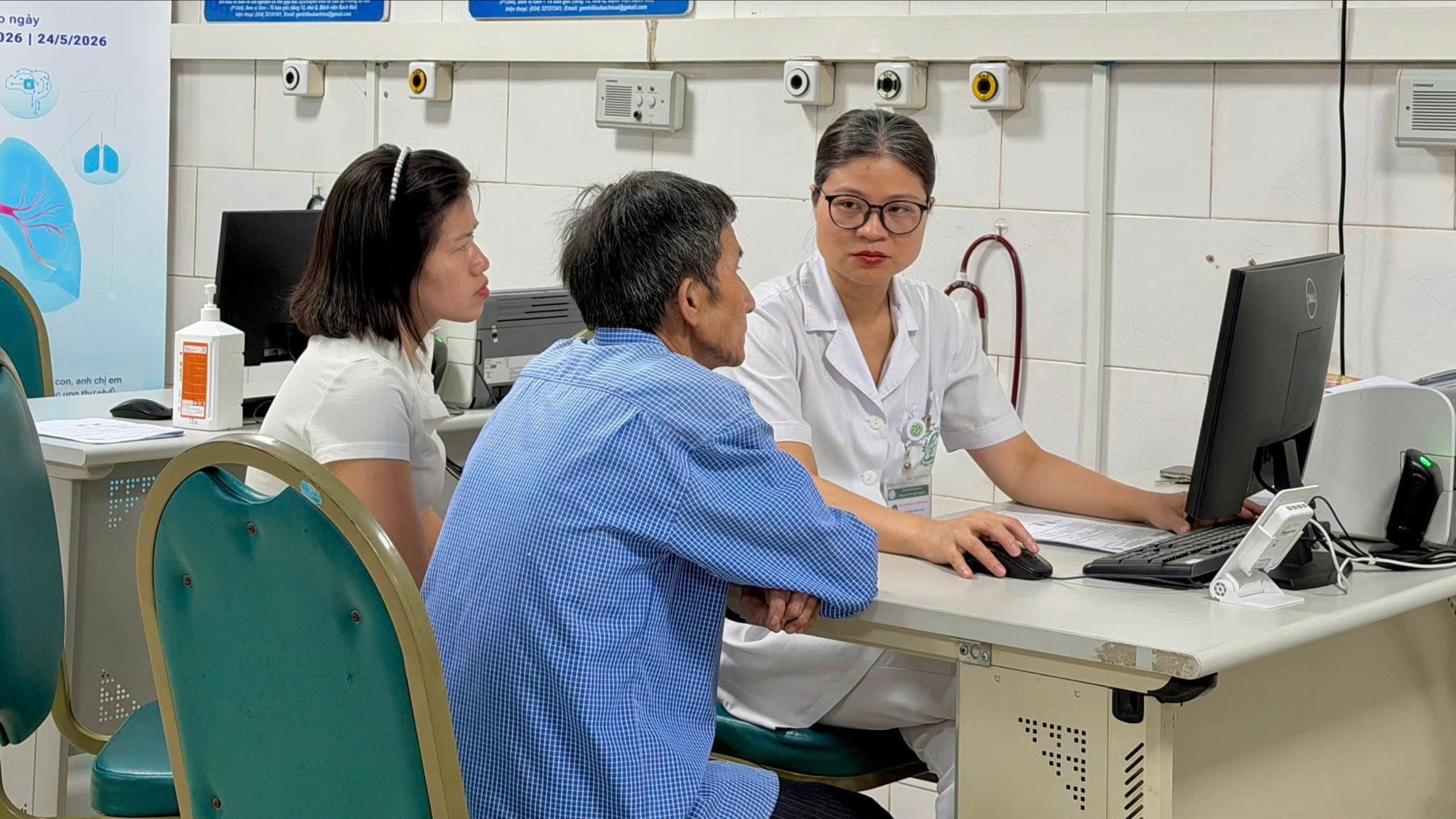 Nữ bác sĩ người Việt trở thành Đại sứ quỹ quốc tế về điều trị ung thư