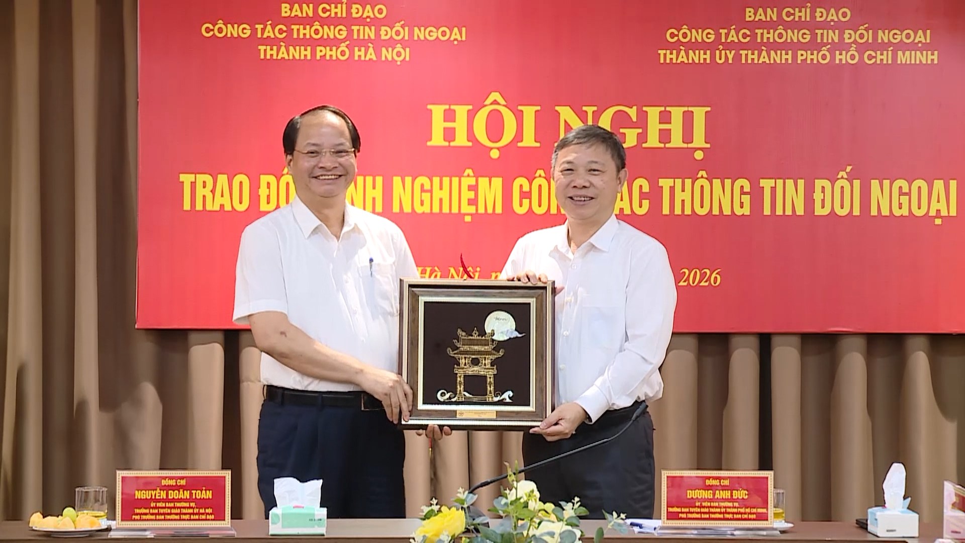 Hà Nội và TP HCM trao đổi kinh nghiệm công tác thông tin đối ngoại