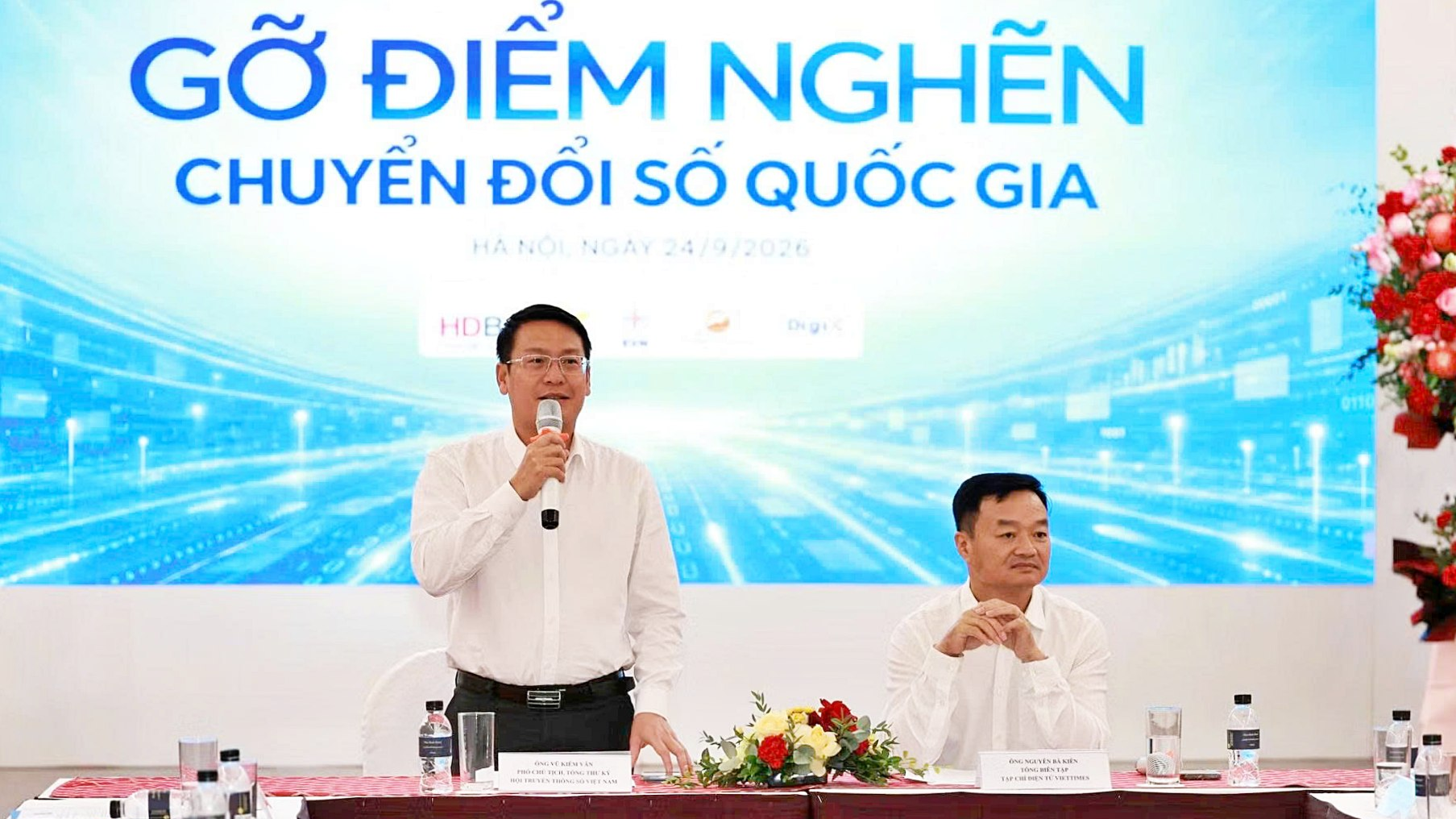 Gỡ điểm nghẽn chia sẻ dữ liệu giữa bộ ngành, địa phương