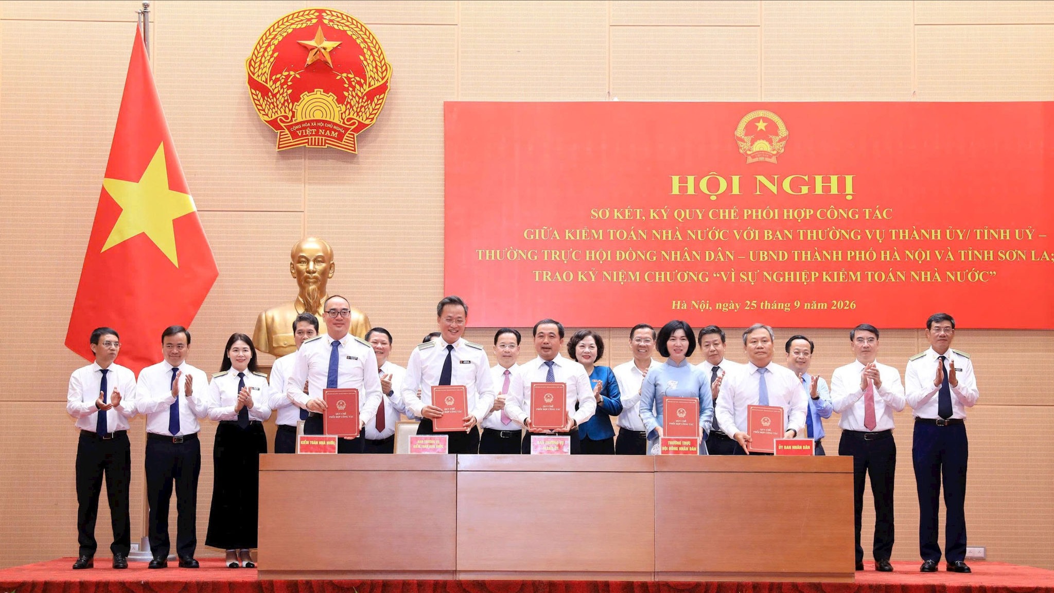 Hà Nội, Sơn La ký quy chế phối hợp công tác với Kiểm toán Nhà nước