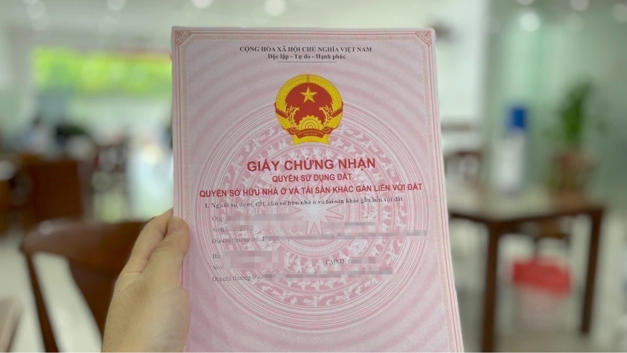 Hà Nội làm đính chính sổ đỏ trực tuyến toàn trình, phí 0 đồng