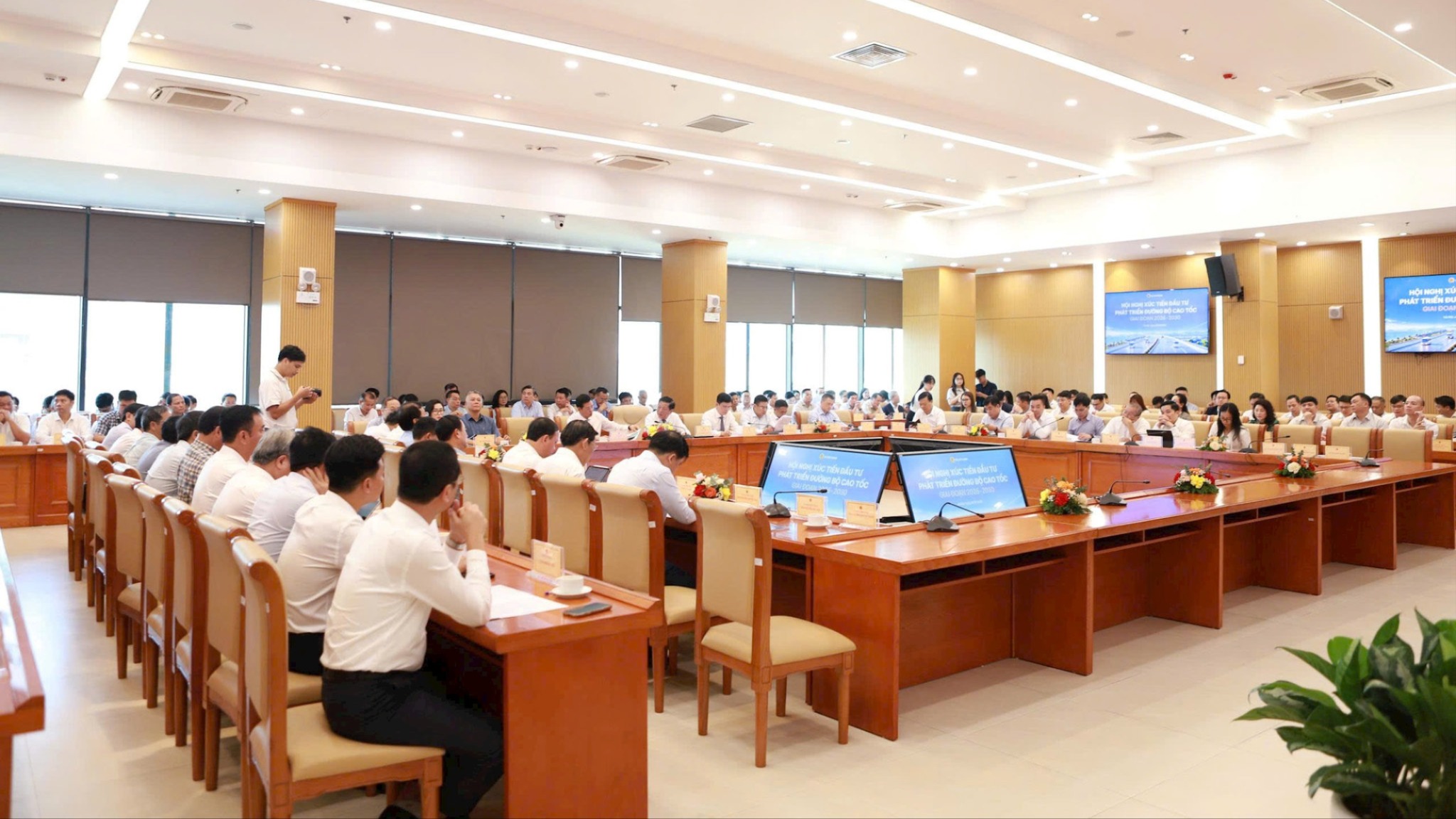 Bộ Xây dựng xúc tiến đầu tư 29 dự án cao tốc