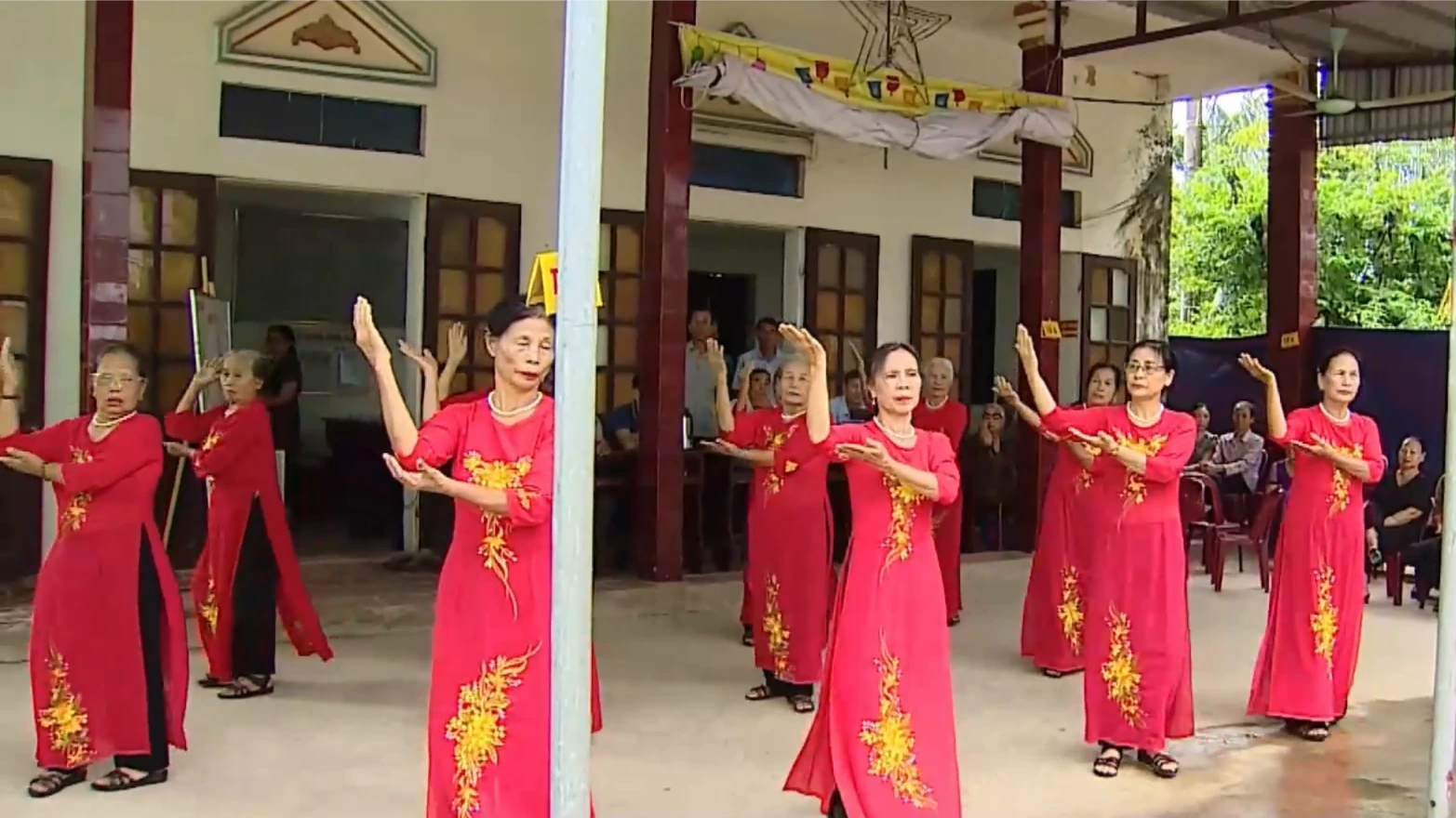 Thêm việc làm cho người cao tuổi