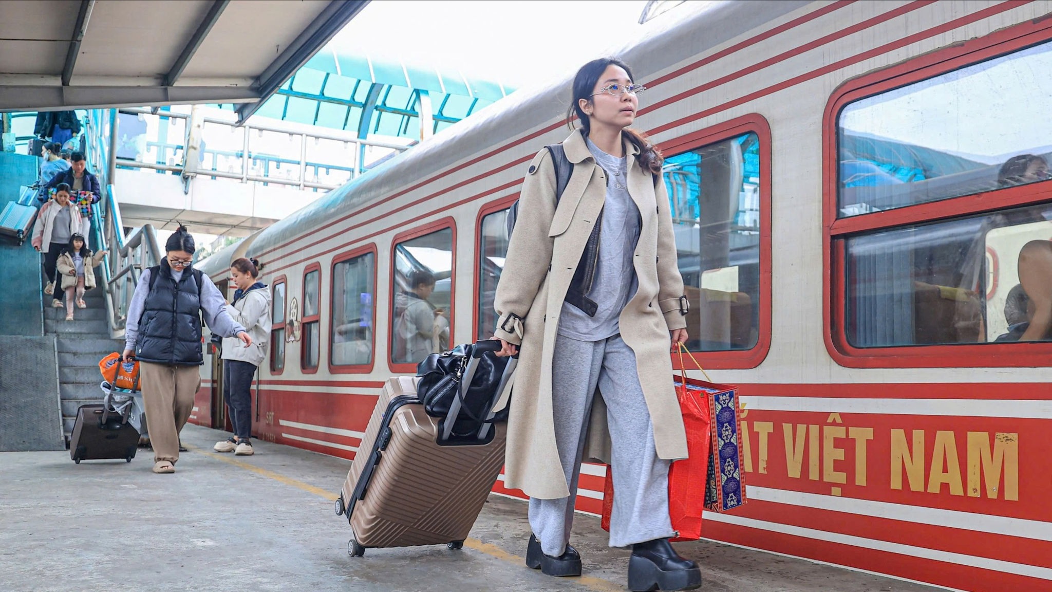 Đường sắt giảm giá vé nhiều chặng 