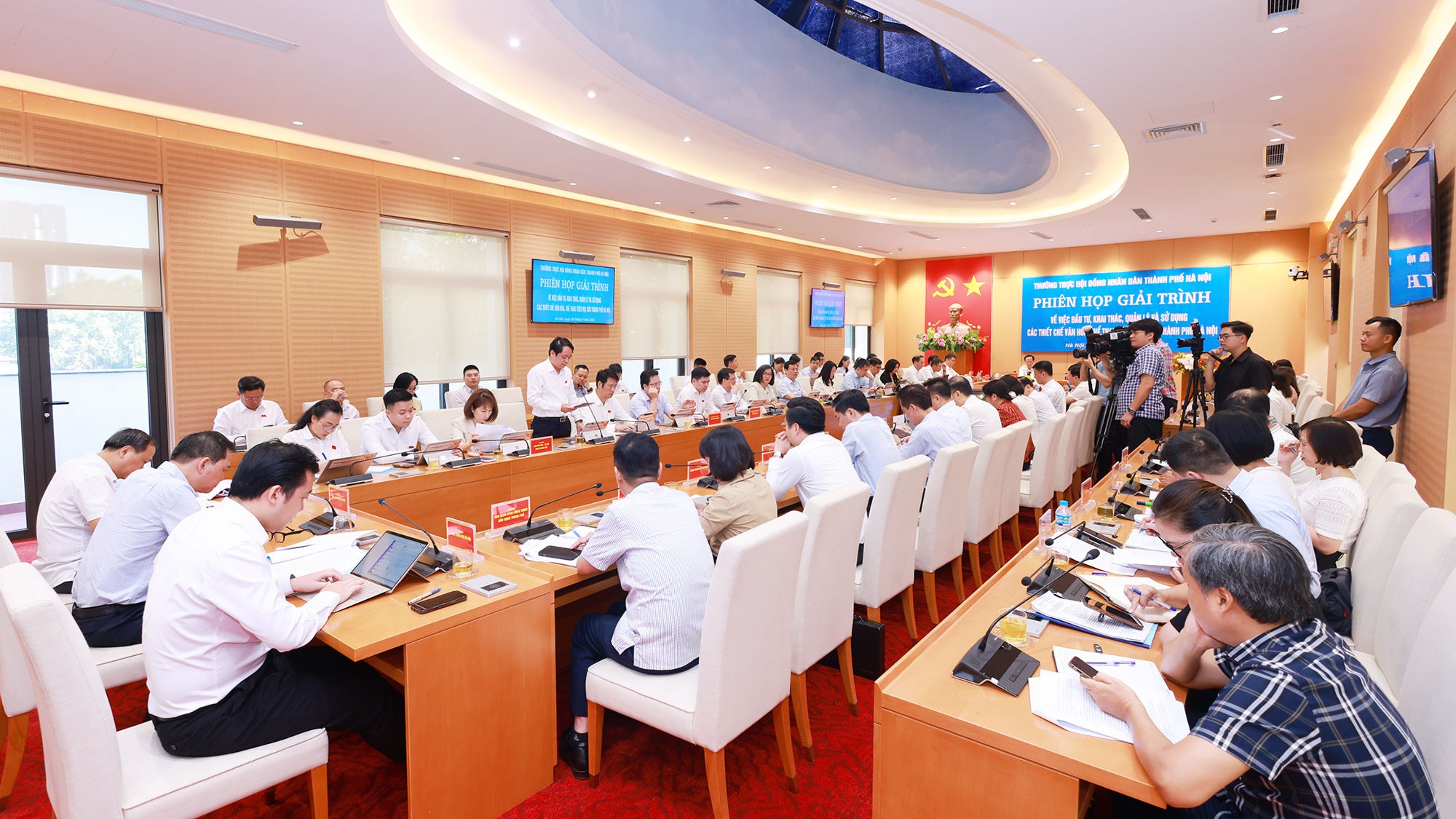 Làm rõ cơ chế đầu tư, khai thác, quản lý các thiết chế văn hoá, thể thao