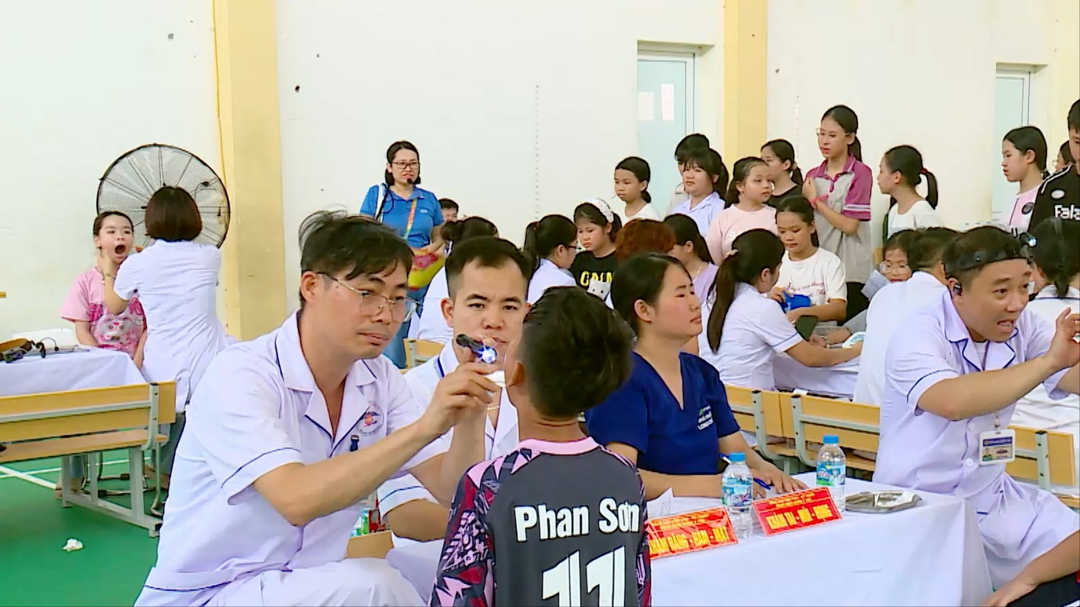 Phát hiện nhiều bệnh lý qua khám sức khỏe định kỳ cho học sinh | Sức khỏe cộng đồng | 05/09/2026