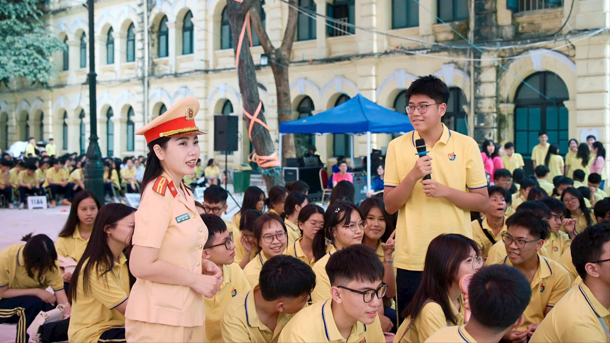 Hơn 1.000 học sinh THPT được hướng dẫn lái xe an toàn