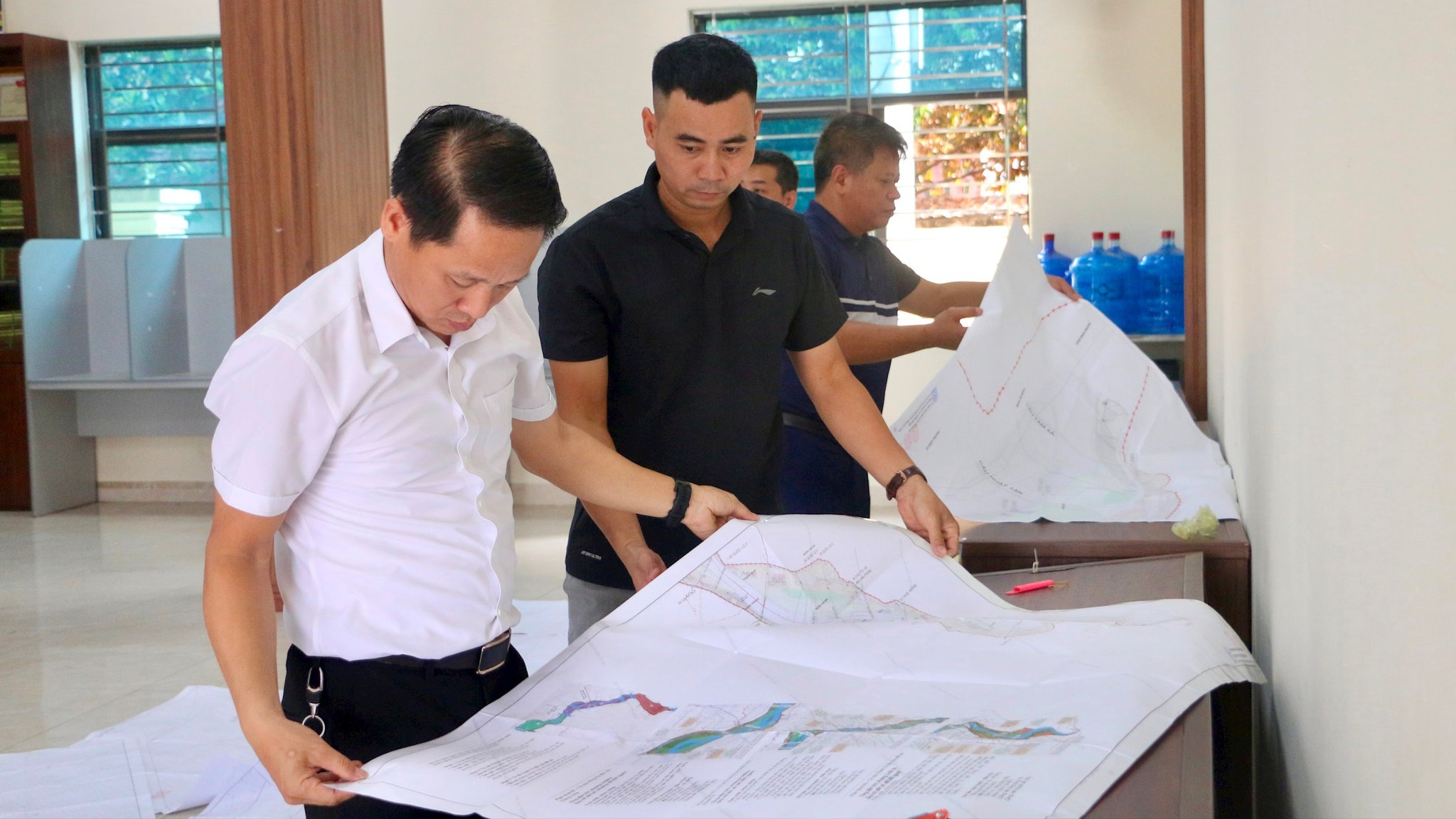 Vĩnh Thanh lấy ý kiến người dân về quy hoạch đô thị sông Hồng