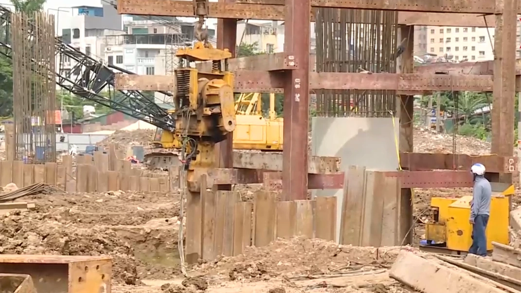 Hà Nội lập 3 tổ giám sát dự án giao thông trọng điểm