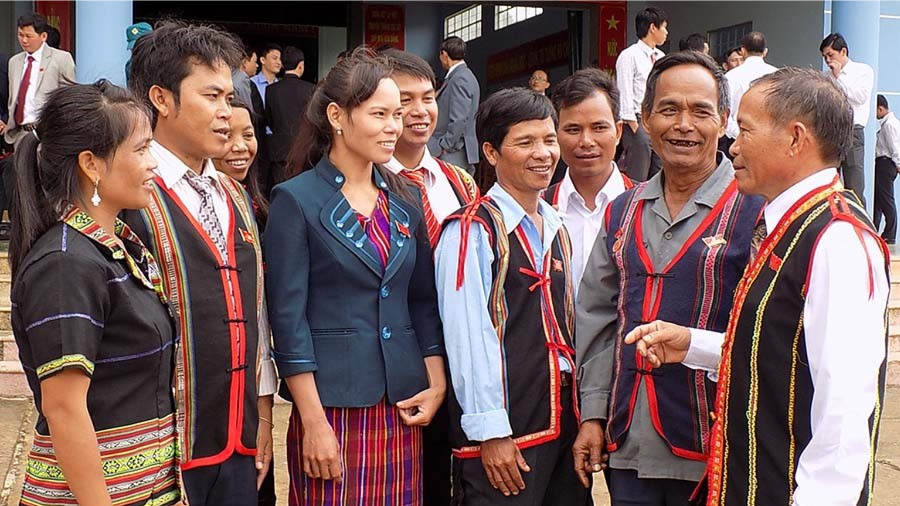 Chính sách cho người có uy tín