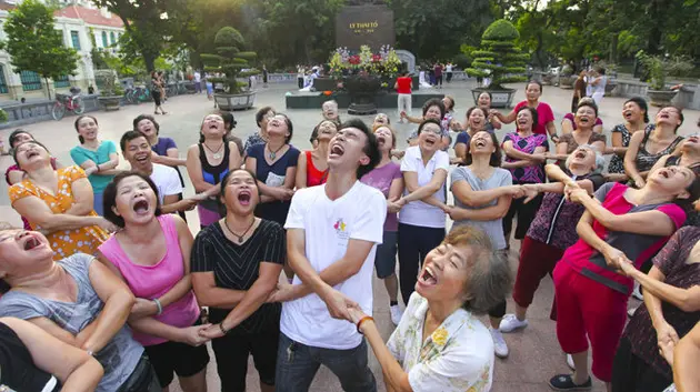 Yoga cười - liều thuốc tinh thần cho sức khỏe