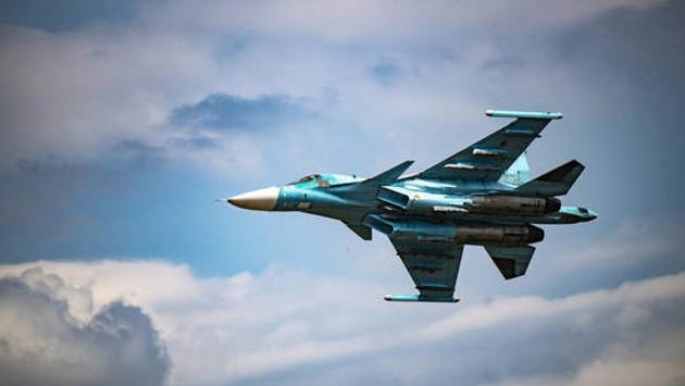 Khoảnh khắc máy bay Nga dội bom tấn công Donbass, Ukraine