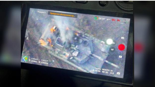 Nga hạ xe tăng “bất khả xâm phạm” của Mỹ tại Ukraine