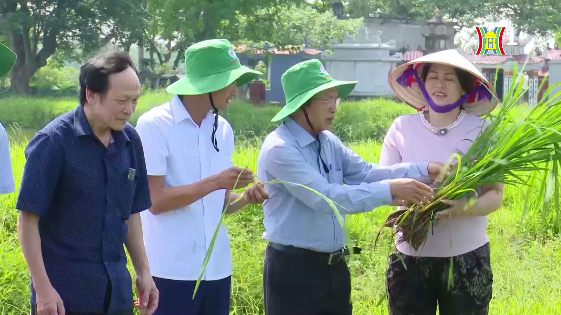 Người phụ nữ giúp nâng tầm hạt 'ngọc' Việt | Người tốt quanh ta | 02/08/2024