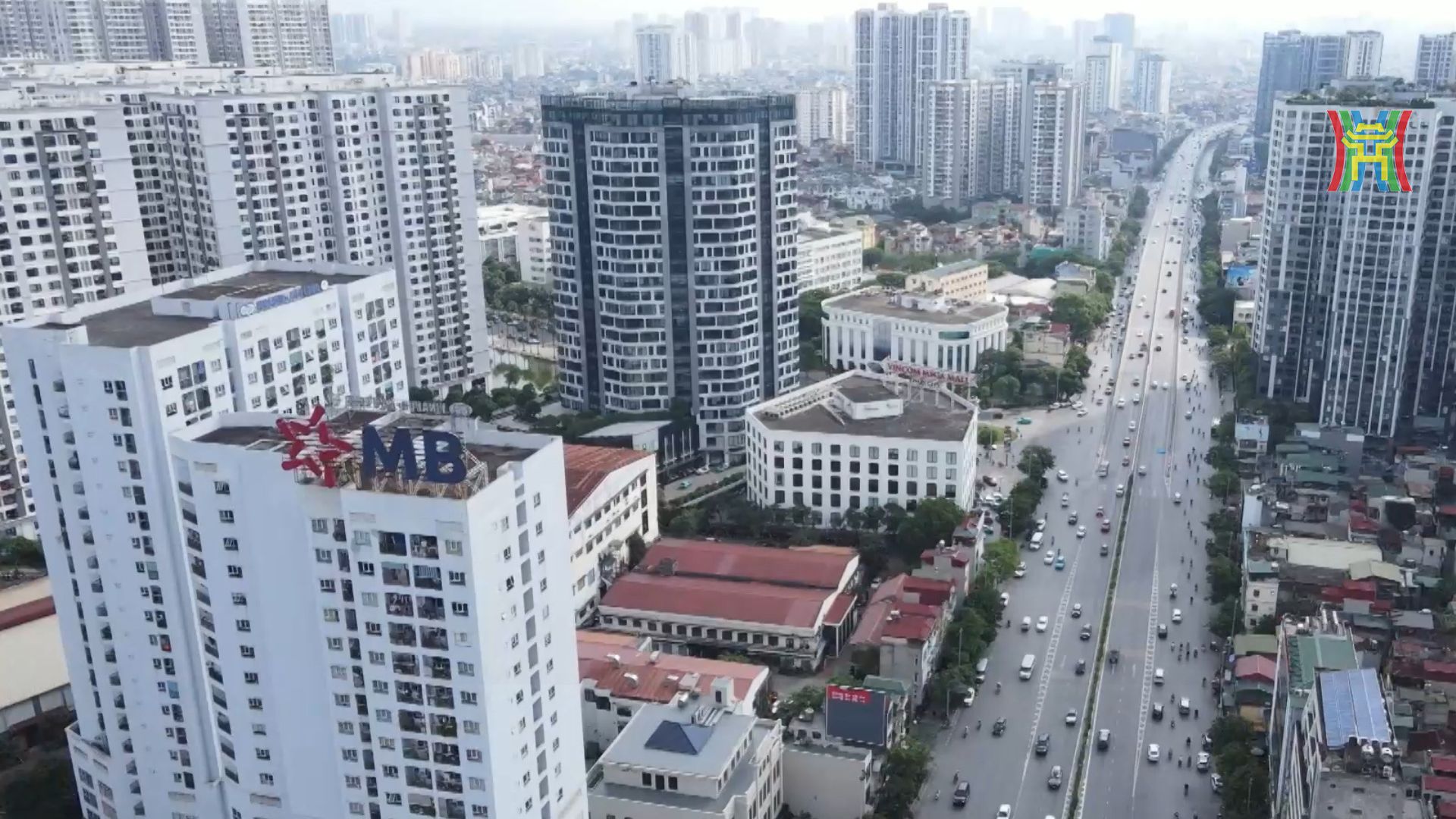 Đô thị phát triển hiện đại hai bên cầu Vĩnh Tuy