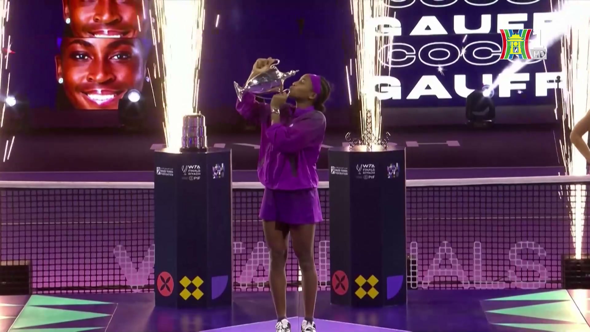 Coco Gauff lập cột mốc mới tại WTA Finals 