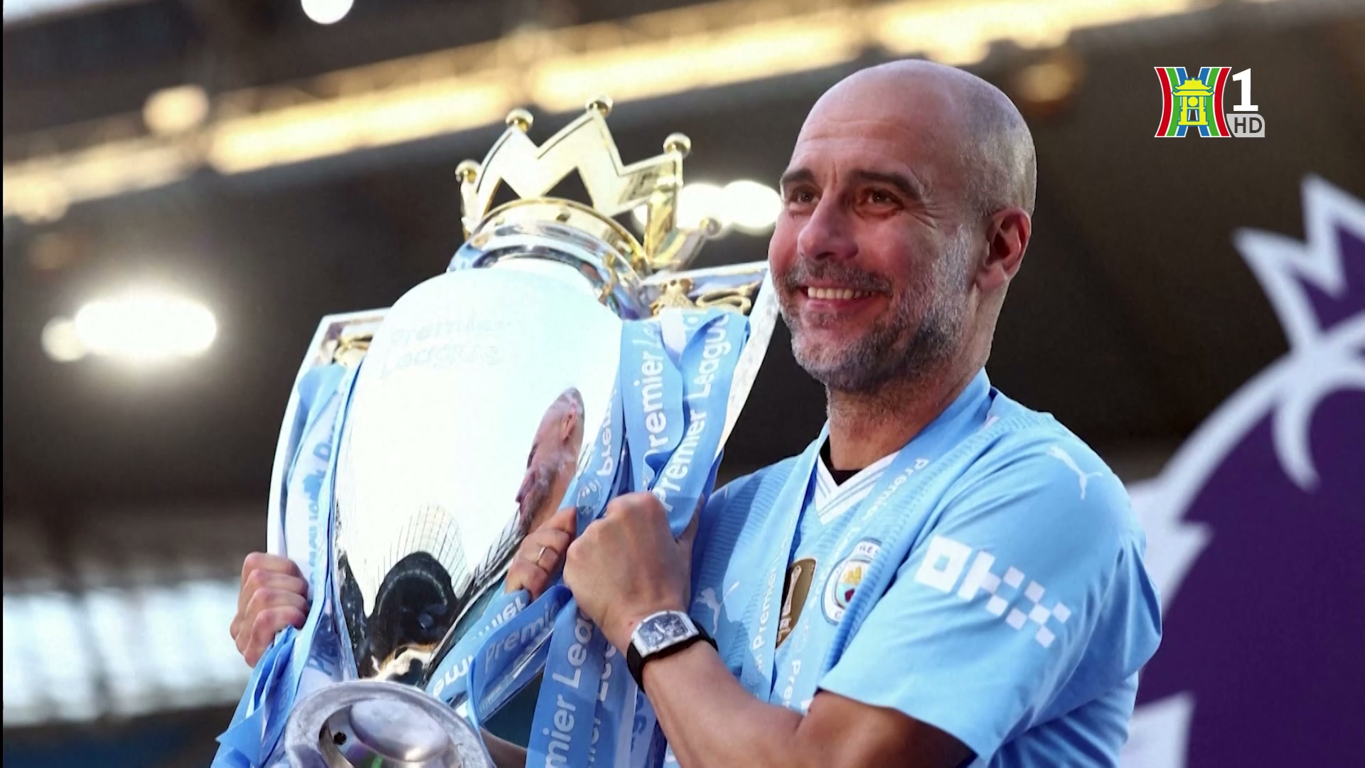 HLV Pep Guardiola quyết định ở lại Man City thêm 2 năm