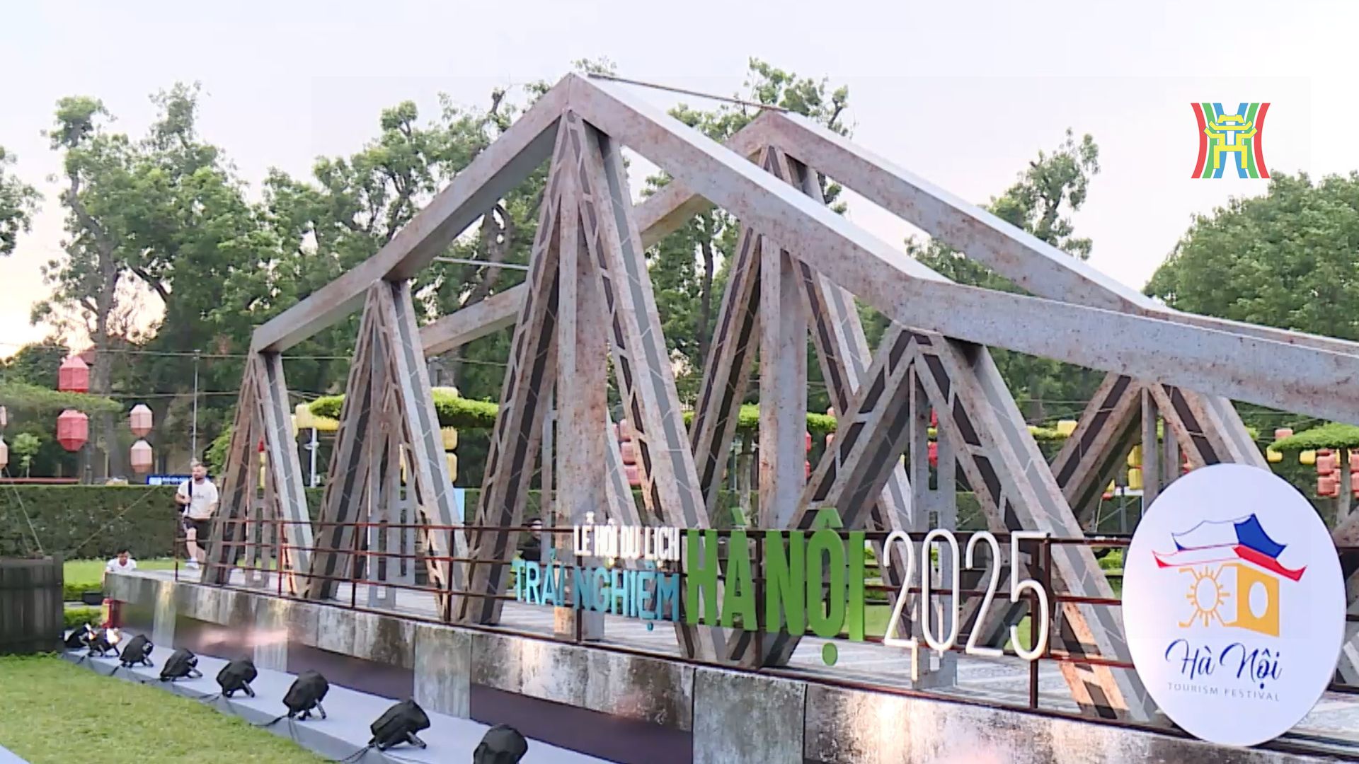 Tinh hoa Hà Nội giữa Hoàng thành Thăng Long