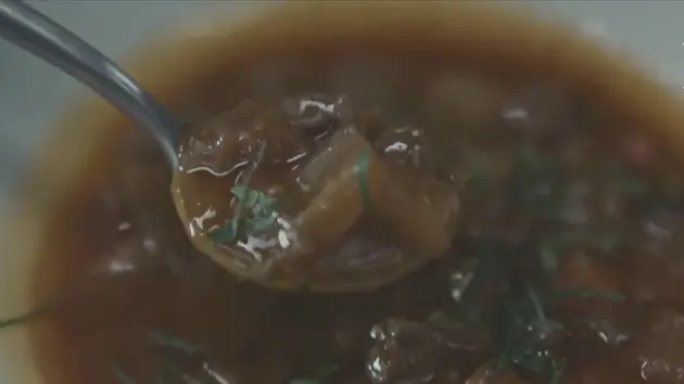 Tái tạo món súp rùa chay bằng công nghệ AI
