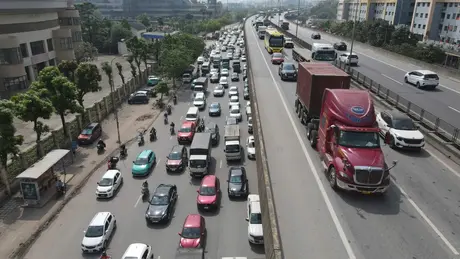 Hà Nội sửa chữa cấp tốc đường Vành đai 3 trên cao
